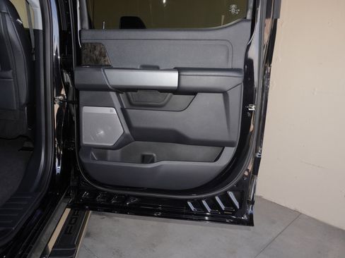 Used 2025 Ford F450 Lariat w/ Chrome Package image 44