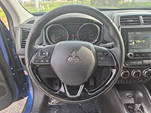 Used 2025 Mitsubishi Outlander Sport SE AWD/4WD image 22