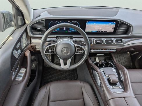 Used 2020 Mercedes-Benz GLS 450 4MATIC image 30