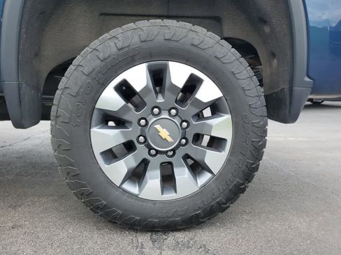 Used 2020 Chevrolet Silverado 3500 LT w/ All Star Edition image 9