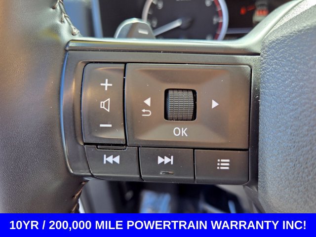 Used 2025 Nissan Rogue SV AWD/4WD image 20