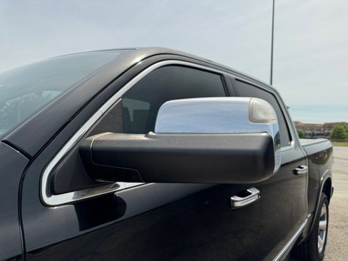 Used 2019 RAM 1500 Limited w/ Advanced Safety Group AWD/4WD image 29