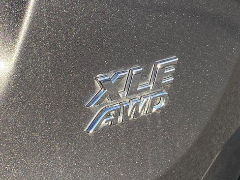 Used 2014 Toyota RAV4 XLE image 6