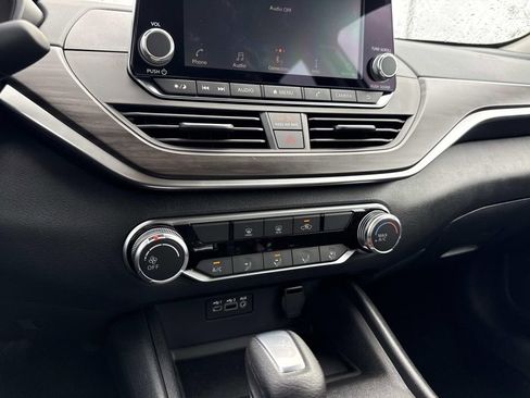 New 2026 Nissan Altima 2.5 SV FWD image 24
