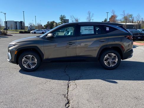 New 2026 Hyundai Tucson Blue SE w/ Tow & Go Package AWD/4WD image 4