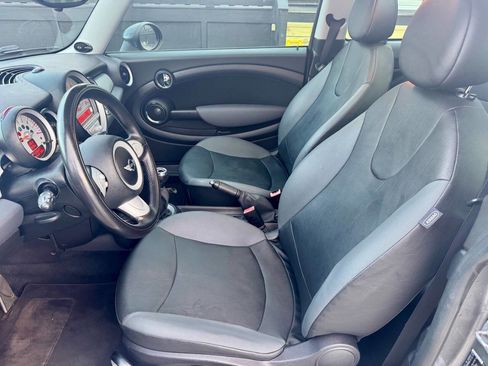 Used 2010 MINI Cooper Hardtop image 12