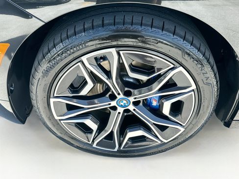 Certified 2023 BMW iX M60 w/ Executive Package AWD/4WD image 33