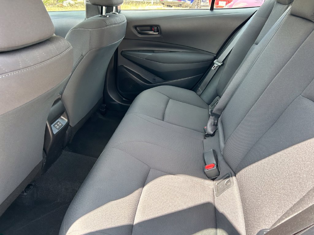Certified 2025 Toyota Corolla LE FWD image 16