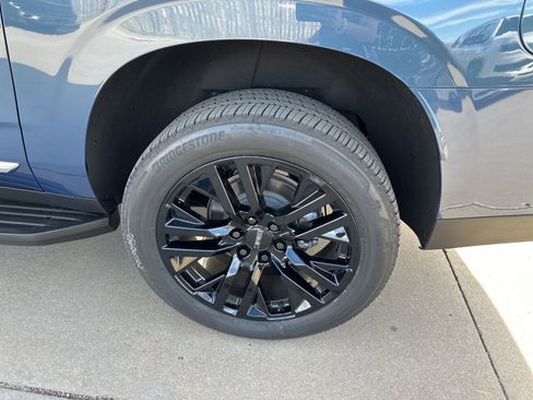 New 2026 GMC Yukon XL Elevation w/ Elevation Premium Package image 15