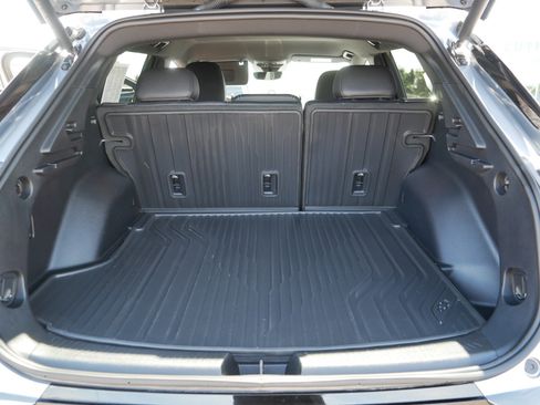 Used 2025 Chevrolet Equinox EV RS w/ Convenience Package II AWD/4WD image 18