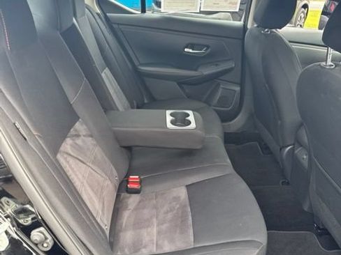 Certified 2025 Nissan Sentra SR w/ Midnight Edition FWD image 16