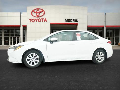 New 2026 Toyota Corolla LE image 8