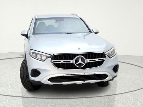 New 2026 Mercedes-Benz GLC 300 image 3