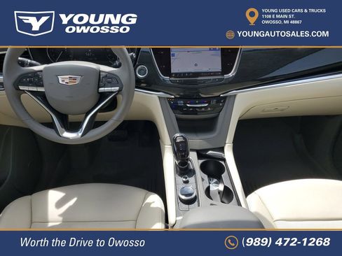 Certified 2025 Cadillac XT6 Premium Luxury w/ LPO, Floor Liner Package AWD/4WD image 25