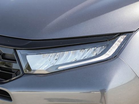 Used 2025 Honda Odyssey Touring image 8