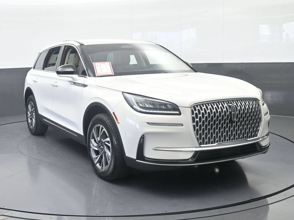 Used 2023 Lincoln Corsair FWD image 9