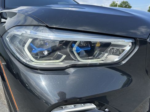 Used 2019 BMW X5 xDrive40i w/ M Sport Package AWD/4WD image 11