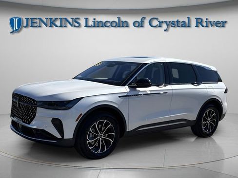New 2026 Lincoln Nautilus Premier w/ Equipment Group 102A AWD/4WD image 15