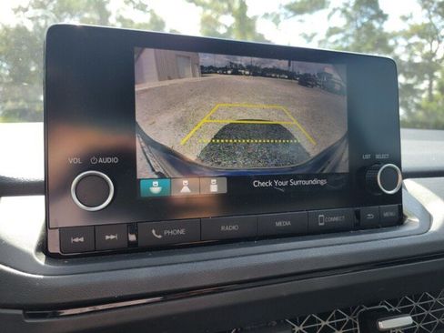 Used 2023 Honda Accord EX image 18