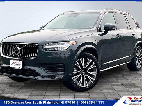 Used 2022 Volvo XC90 T5 Momentum w/ Climate Package AWD/4WD image 1