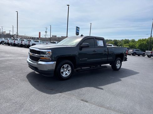 Used 2019 Chevrolet Silverado 1500 LT AWD/4WD image 7