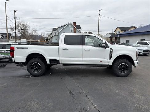 New 2026 Ford F250 Platinum w/ Platinum Plus Package image 2