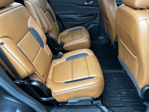 Used 2020 GMC Acadia AT4 w/ Driver Alert Package II image 16