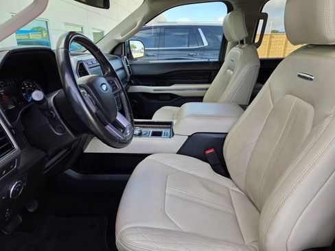 Used 2021 Ford Expedition Platinum RWD image 9