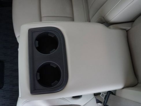 Used 2023 Subaru Ascent Limited image 34