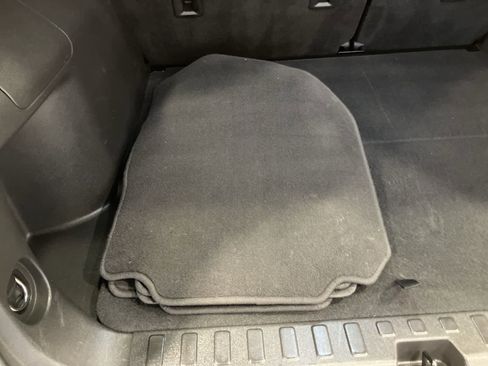 Used 2022 Chevrolet Equinox LT image 30