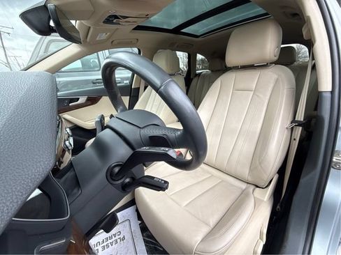 Used 2019 Audi A4 2.0T allroad Premium AWD/4WD image 22