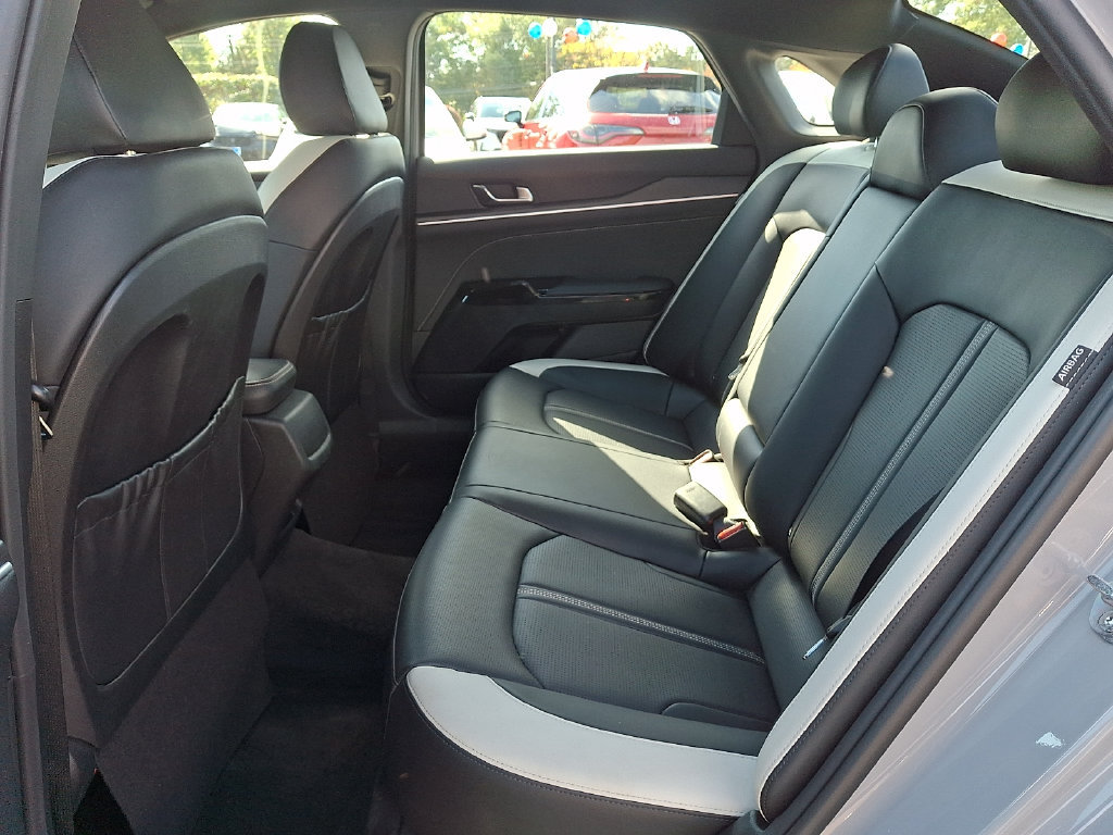 Used 2025 Kia K5 GT-Line FWD image 10