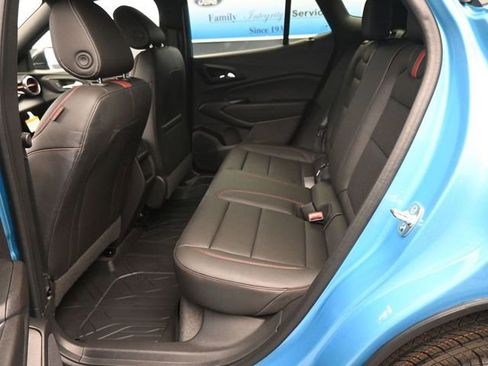 New 2026 Chevrolet Trax RS w/ Driver Confidence Package image 9