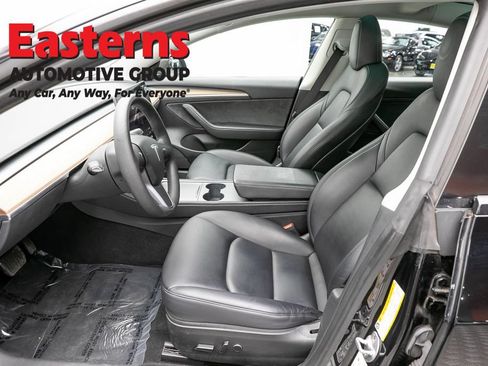 Used 2023 Tesla Model 3 Standard Range RWD image 15