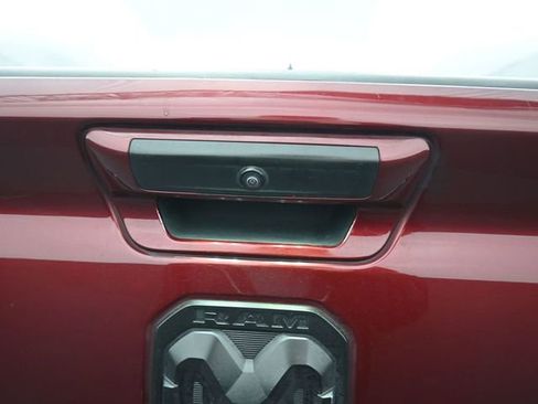 Used 2022 RAM 1500 Laramie AWD/4WD image 25