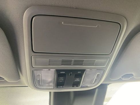 Used 2019 Honda Odyssey EX-L image 26