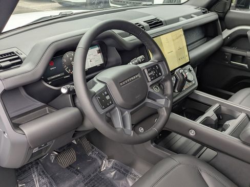 New 2026 Land Rover Defender 110 X-Dynamic SE image 14