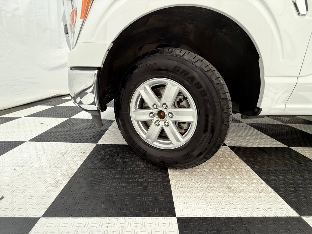 Used 2021 Ford F150 XLT w/ Trailer Tow Package AWD/4WD image 9
