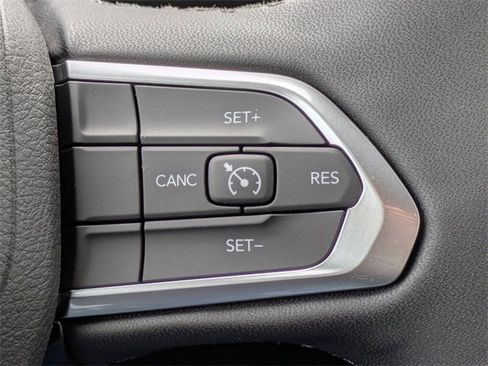 New 2026 Jeep Compass Latitude image 27