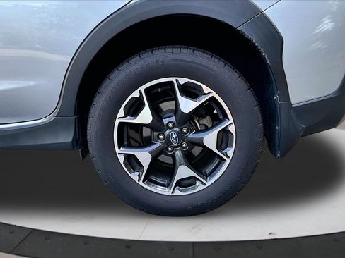 Used 2020 Subaru Crosstrek 2.0i Premium w/ Popular Package #5 AWD/4WD image 32