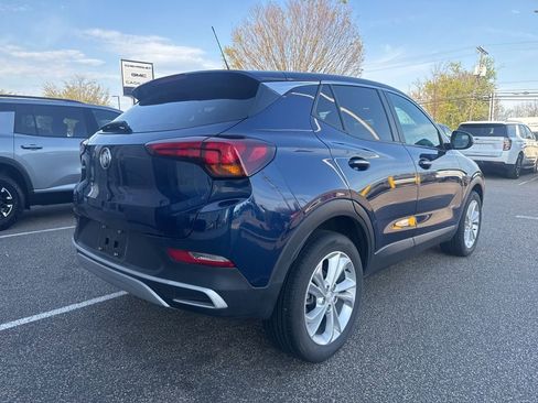 Used 2023 Buick Encore GX Preferred w/ Cold Weather Comfort Package FWD image 8