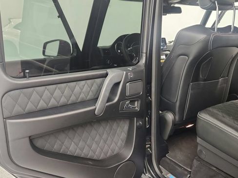 Used 2017 Mercedes-Benz G 550 Squared image 40