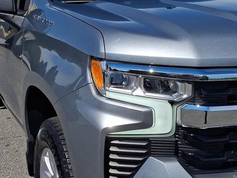 Used 2026 Chevrolet Silverado 1500 LT AWD/4WD image 9
