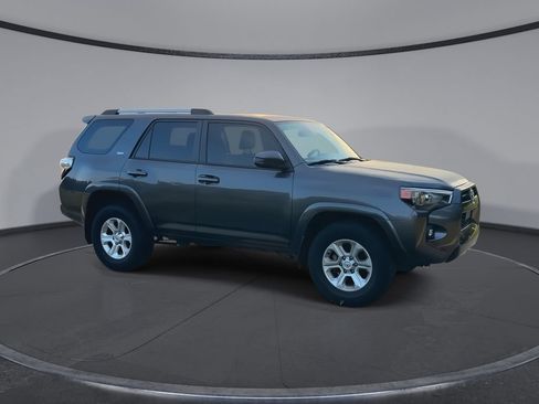 Used 2023 Toyota 4Runner SR5 RWD image 2