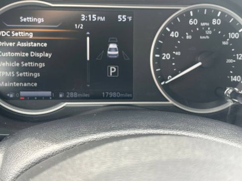 Used 2025 Nissan Versa SV FWD image 39