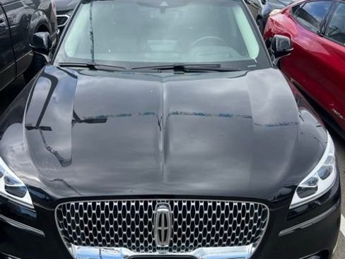 Used 2020 Lincoln Aviator Reserve w/ Equipment Group 202A AWD/4WD image 3