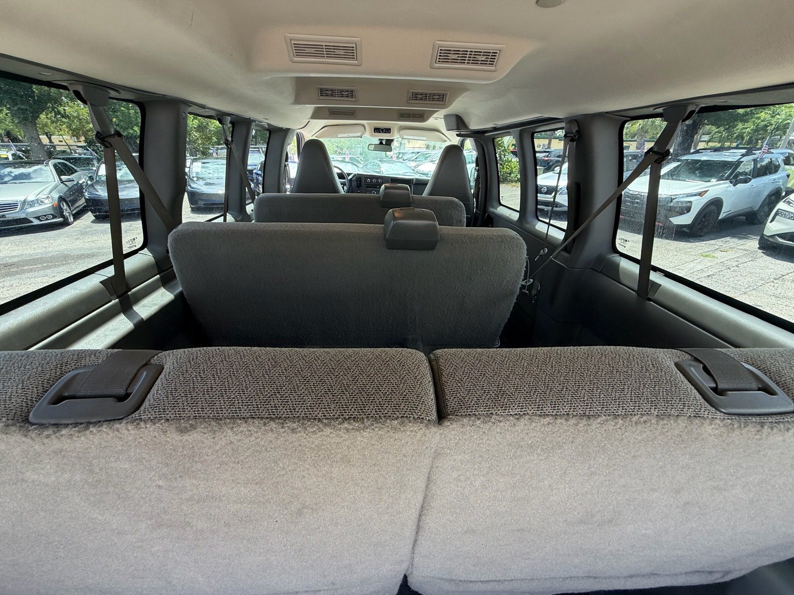 Used 2024 Chevrolet Express 3500 LT w/ LT Preferred Equipment Group RWD image 16