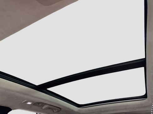 New 2025 Volvo XC90 T8 Ultra w/ Lounge Package image 13