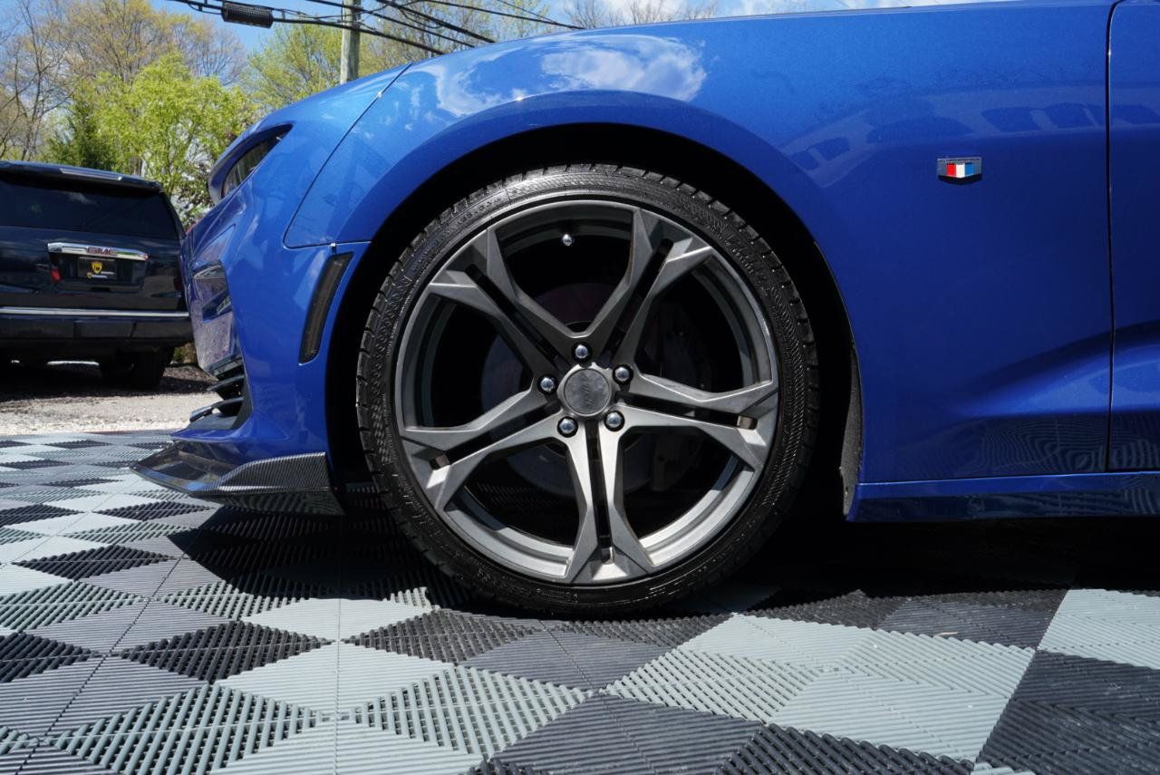 Used 2020 Chevrolet Camaro SS RWD image 74