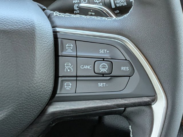 New 2026 Jeep Grand Cherokee Altitude AWD/4WD image 20